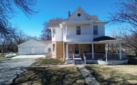 203 South East Street, Oketo, KS