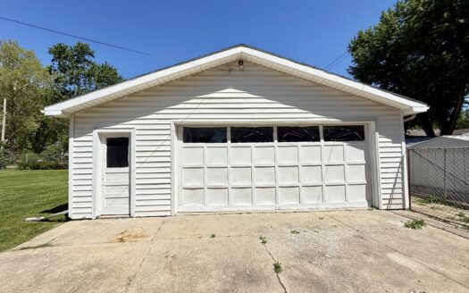 1401 Oak Street, Marysville, KS