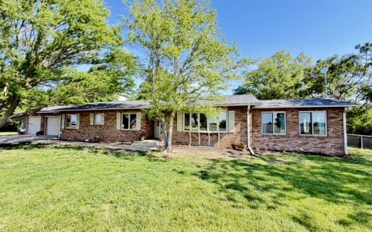 1152 Pheasant Road, Marysville, KS