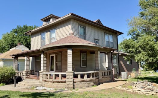 112 North Main Street, Barnes, KS